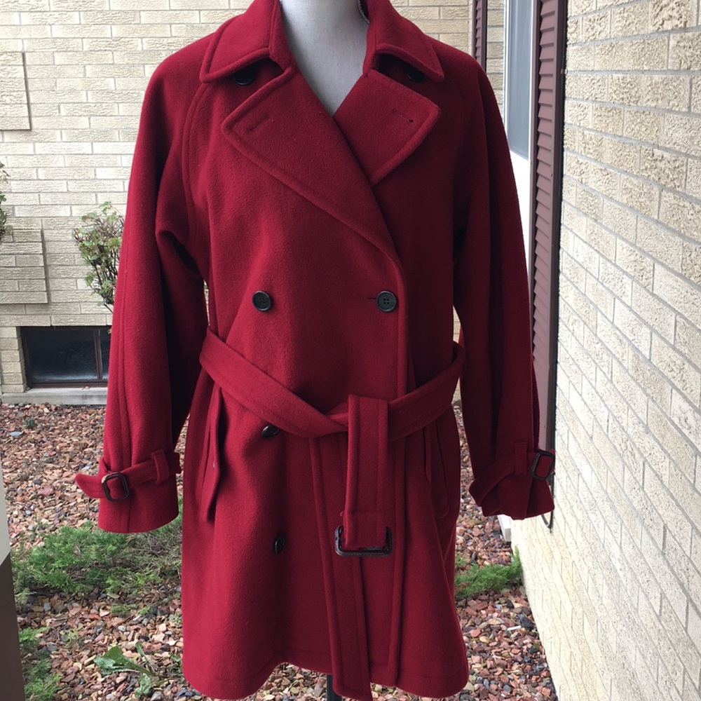 Vintage red coat, 8